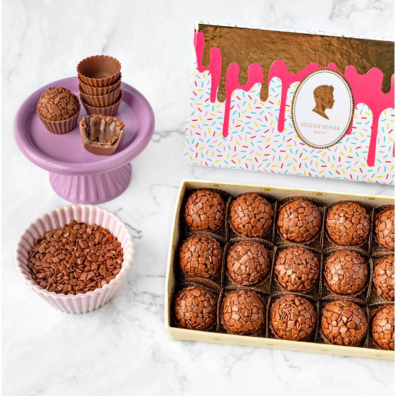 Caixa Brigadeiro Ao Leite - Stefan Behar Sucré - Stefan Behar Sucré