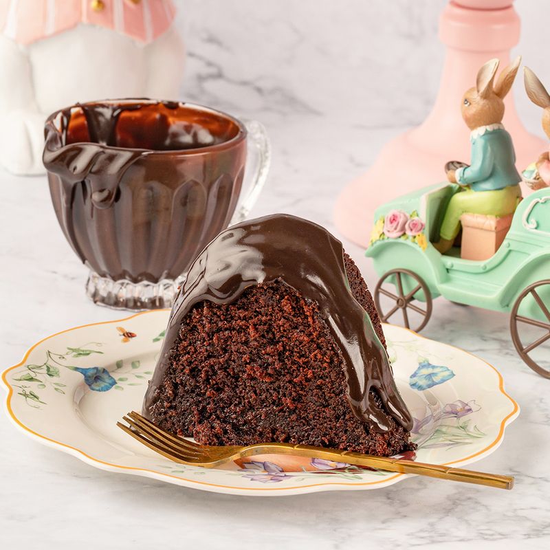 BOLO-DE-PASCOA-CHOCOLATE-COM-CALDA-DE-CHOCOLATE-9